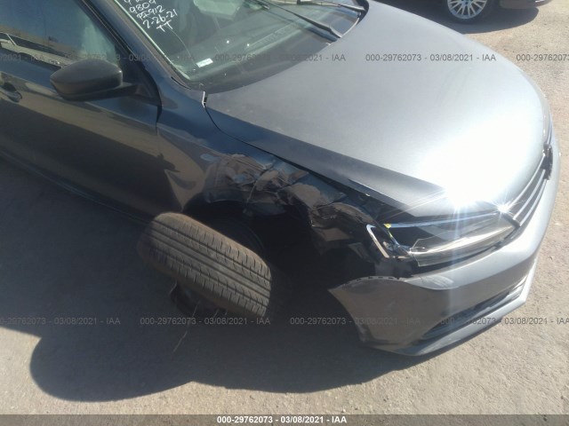 Photo 5 VIN: 3VW267AJ3GM389809 - VOLKSWAGEN JETTA SEDAN 