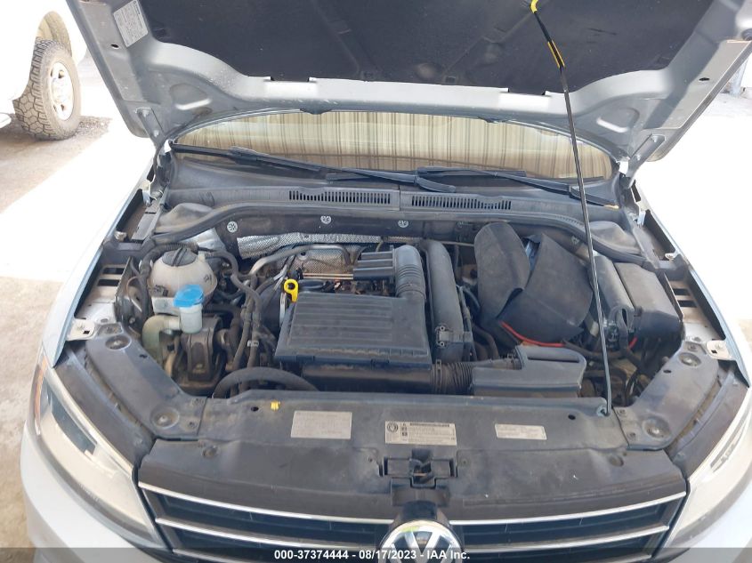 Photo 9 VIN: 3VW267AJ4GM272403 - VOLKSWAGEN JETTA 