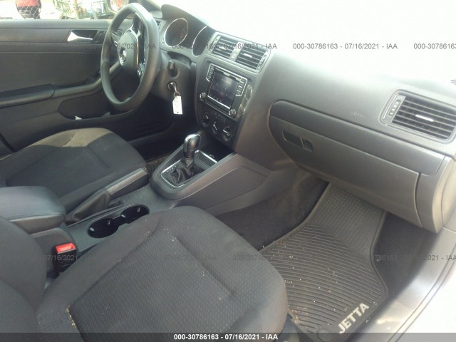 Photo 4 VIN: 3VW267AJ4GM329277 - VOLKSWAGEN JETTA SEDAN 