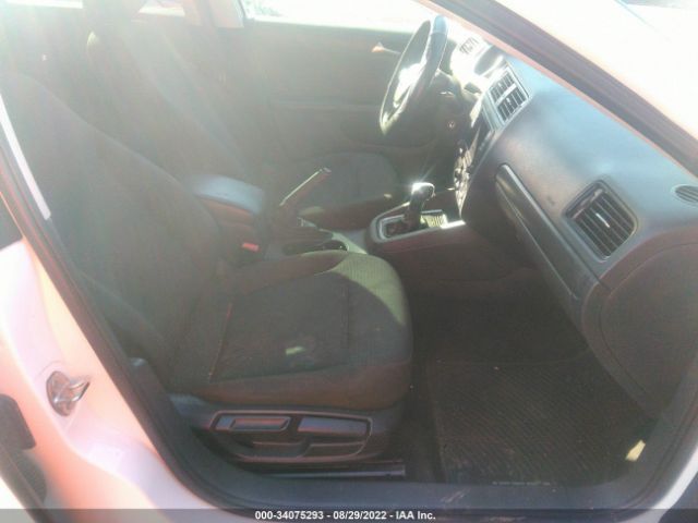 Photo 4 VIN: 3VW267AJ5GM355645 - VOLKSWAGEN JETTA SEDAN 