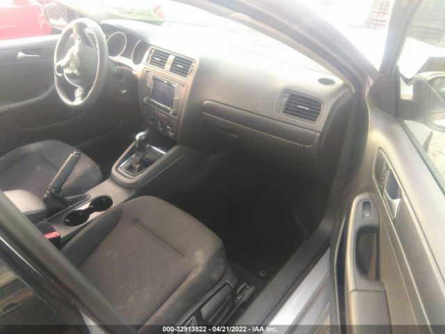 Photo 4 VIN: 3VW267AJ6GM240634 - VOLKSWAGEN JETTA SEDAN 