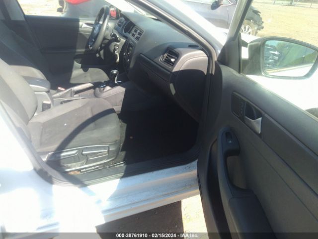 Photo 4 VIN: 3VW267AJ8GM266278 - VOLKSWAGEN JETTA 