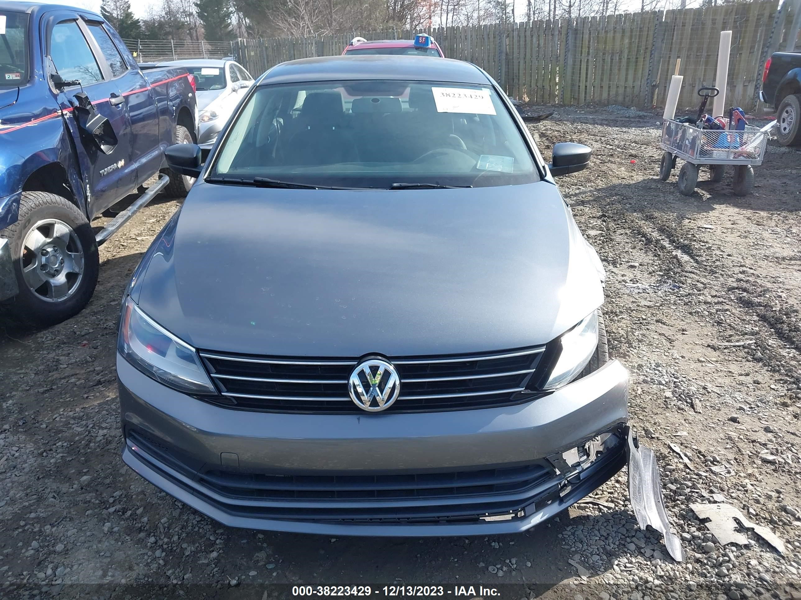 Photo 11 VIN: 3VW267AJ9GM276351 - VOLKSWAGEN JETTA 