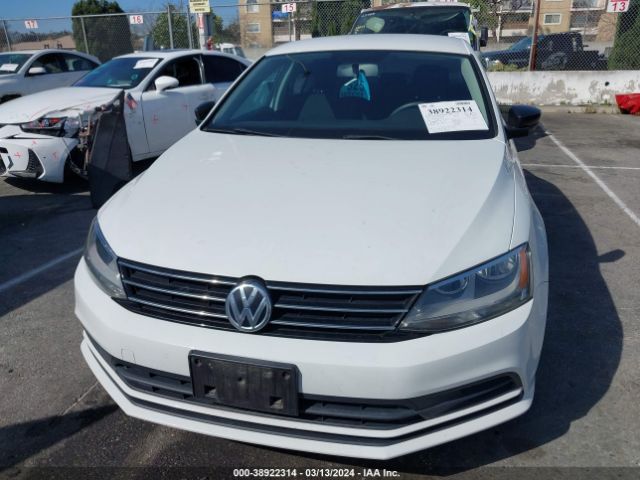 Photo 5 VIN: 3VW267AJ9GM279380 - VOLKSWAGEN JETTA 