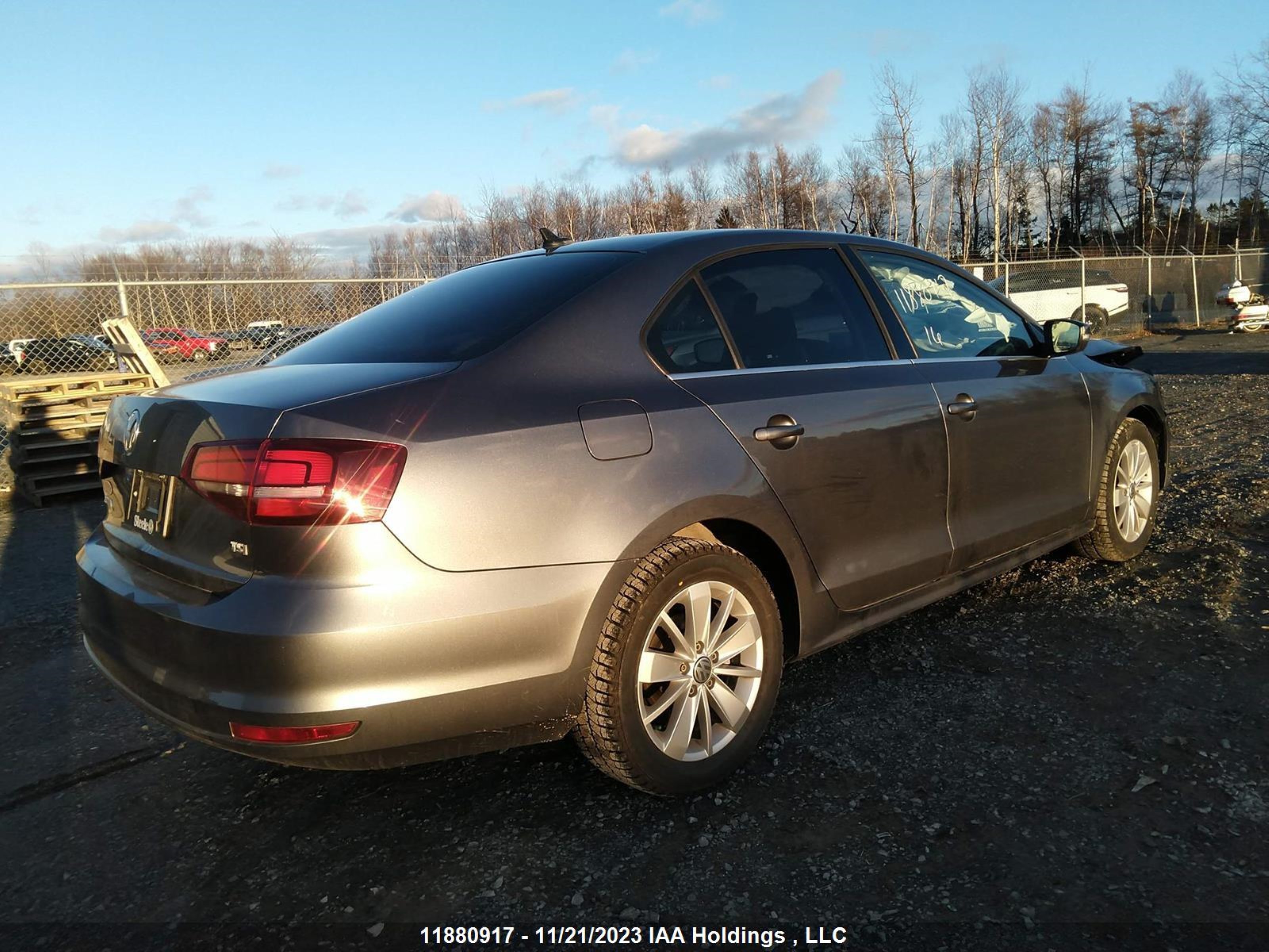 Photo 3 VIN: 3VW267AJ9GM295966 - VOLKSWAGEN JETTA 