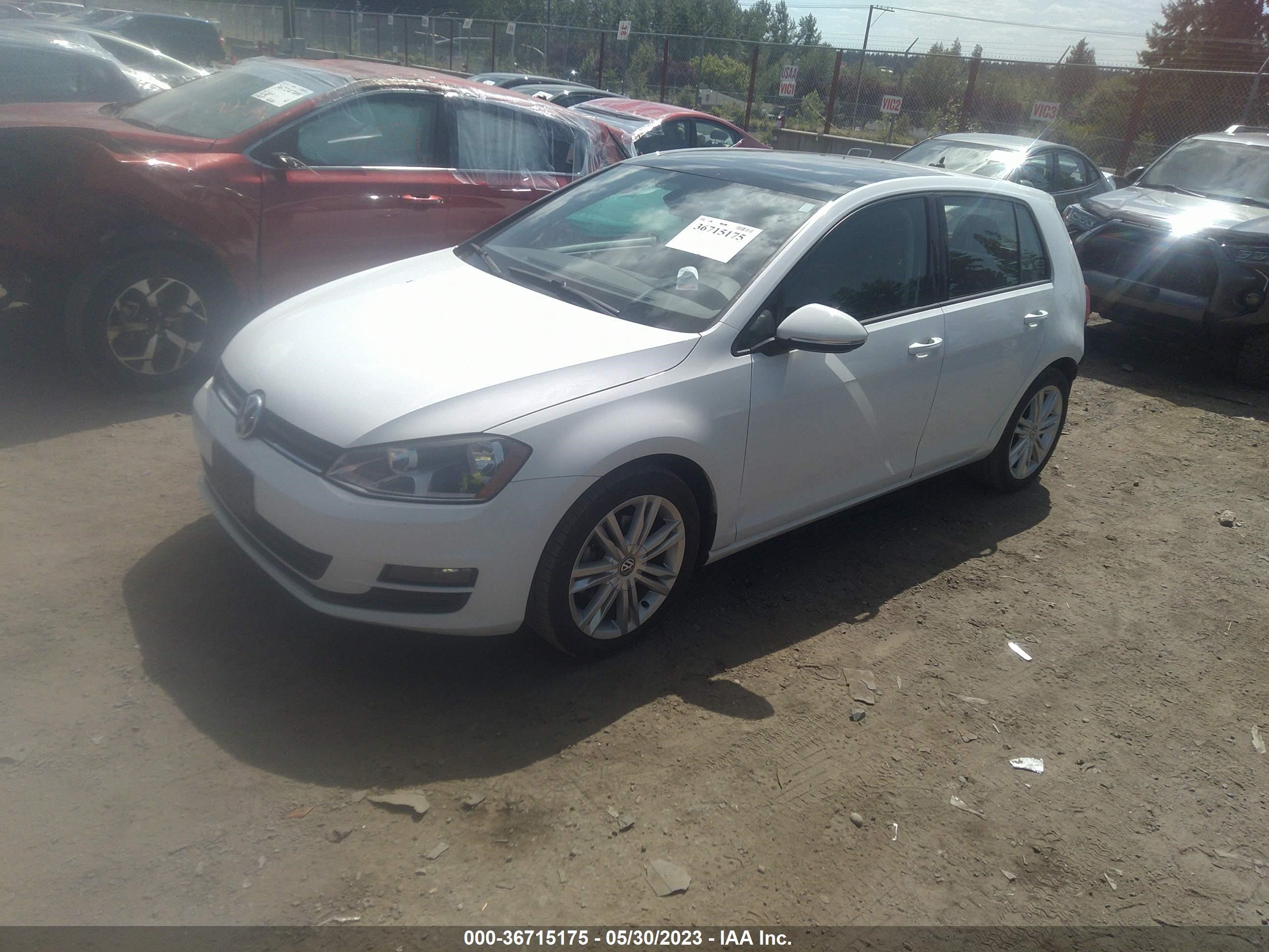 Photo 1 VIN: 3VW2A7AU3FM032248 - VOLKSWAGEN GOLF 