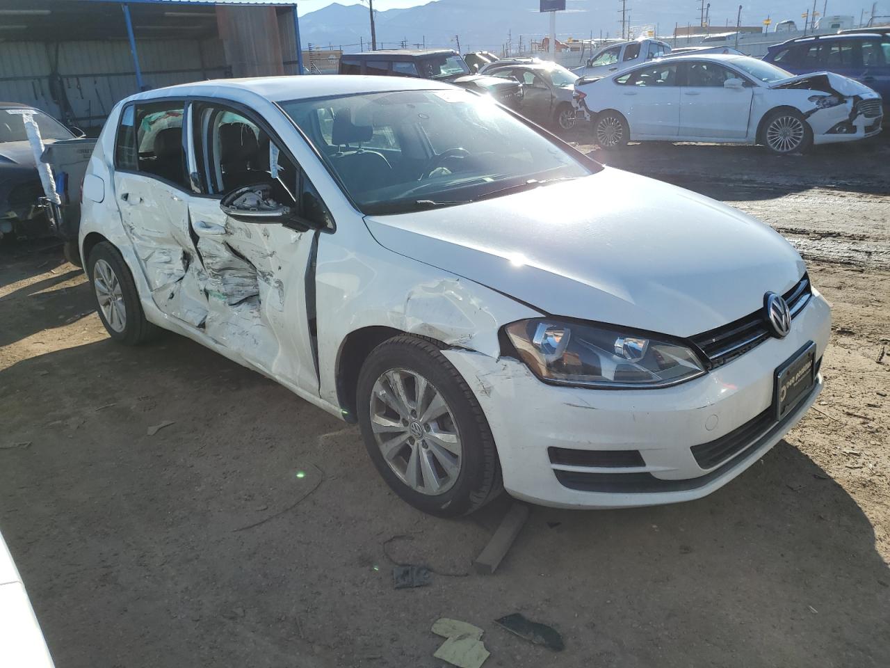 Photo 3 VIN: 3VW2A7AU5FM023793 - VOLKSWAGEN GOLF 