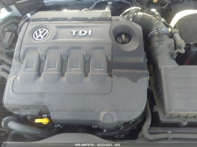 Photo 9 VIN: 3VW2A7AU6FM076227 - VOLKSWAGEN GOLF 