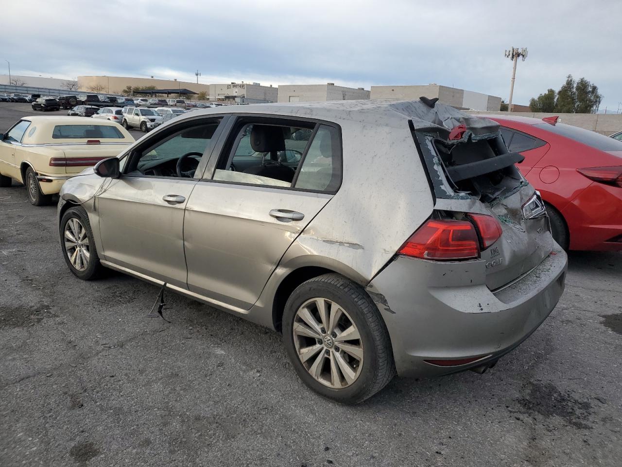 Photo 1 VIN: 3VW2A7AU8FM015185 - VOLKSWAGEN GOLF 