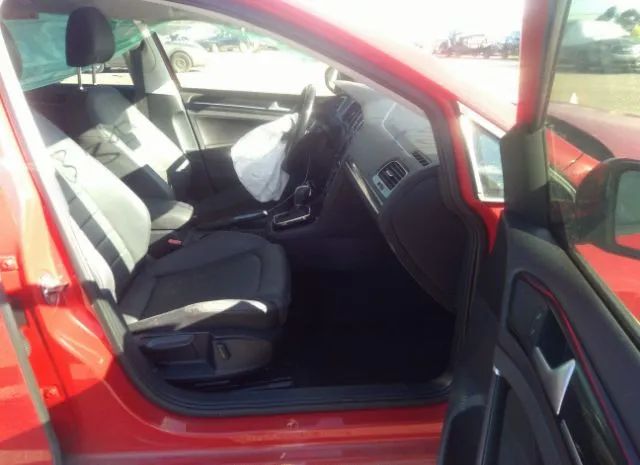 Photo 4 VIN: 3VW2A7AU9FM037292 - VOLKSWAGEN GOLF 