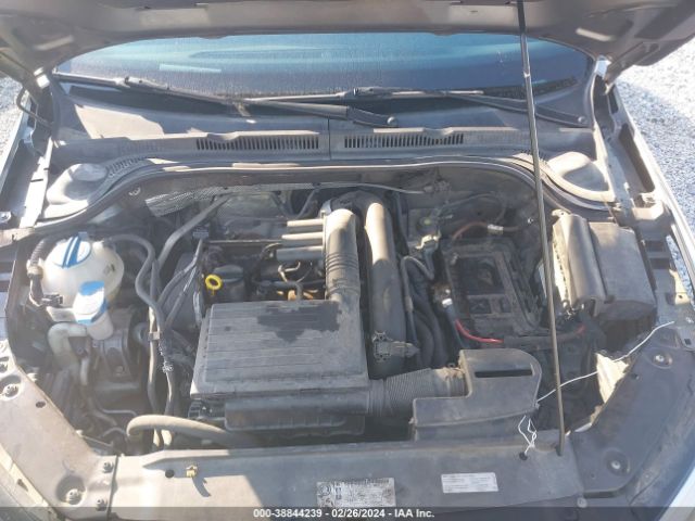 Photo 9 VIN: 3VW2B7AJ0HM216424 - VOLKSWAGEN JETTA 