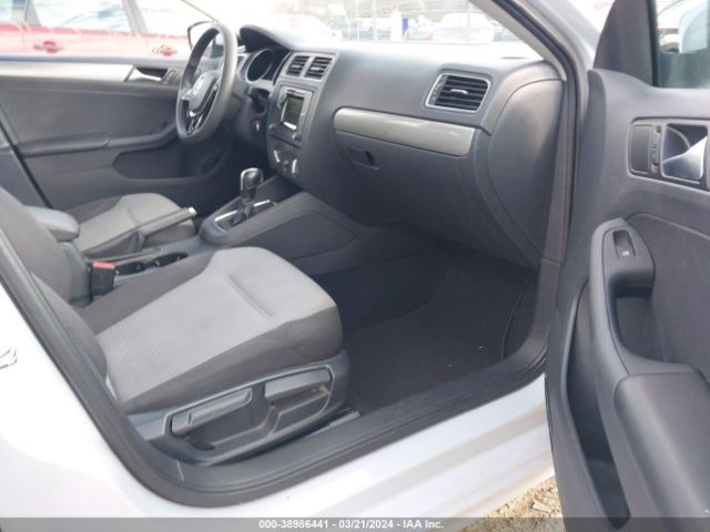 Photo 4 VIN: 3VW2B7AJ0HM285744 - VOLKSWAGEN JETTA 