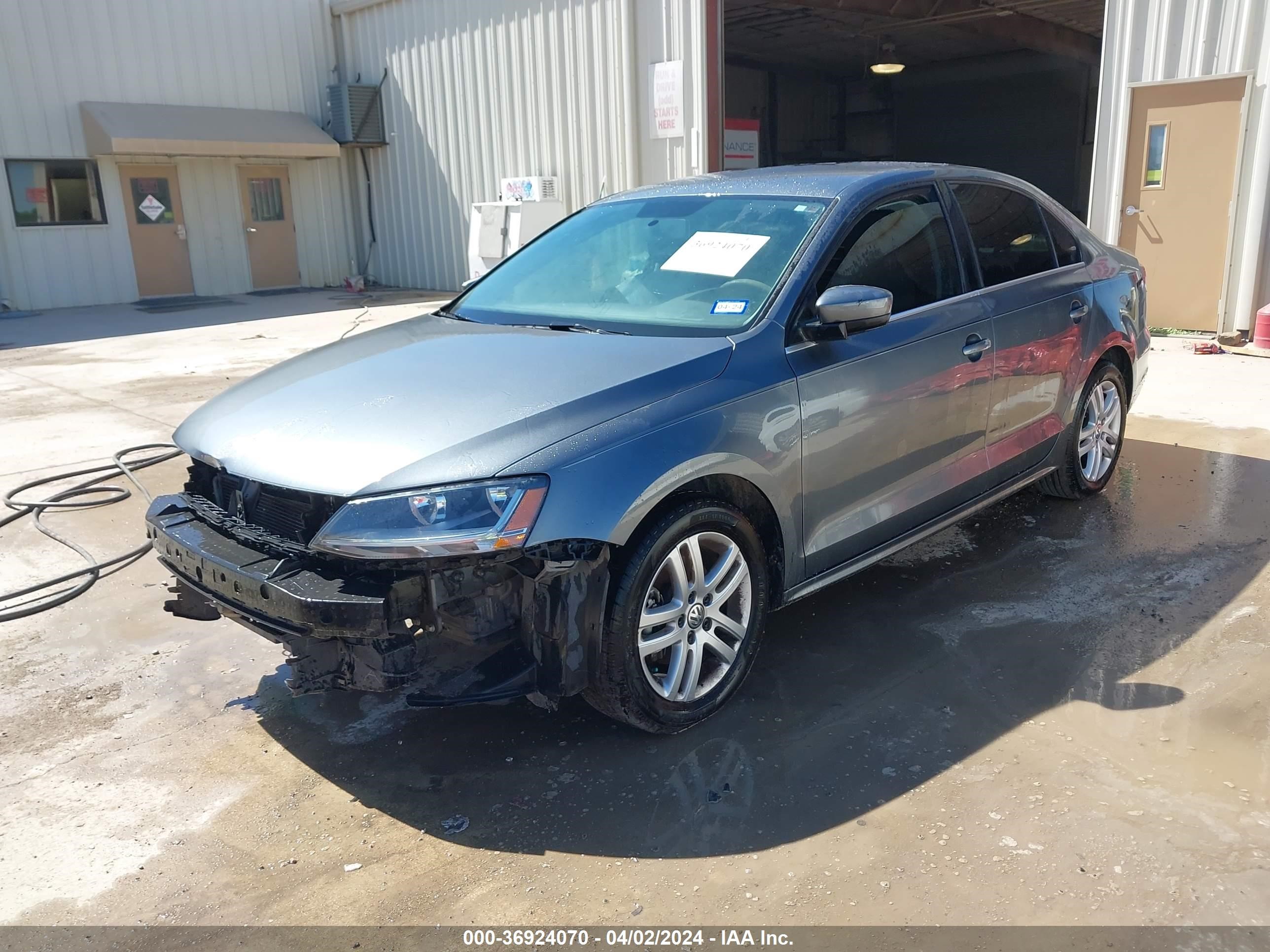 Photo 1 VIN: 3VW2B7AJ0HM329757 - VOLKSWAGEN JETTA 