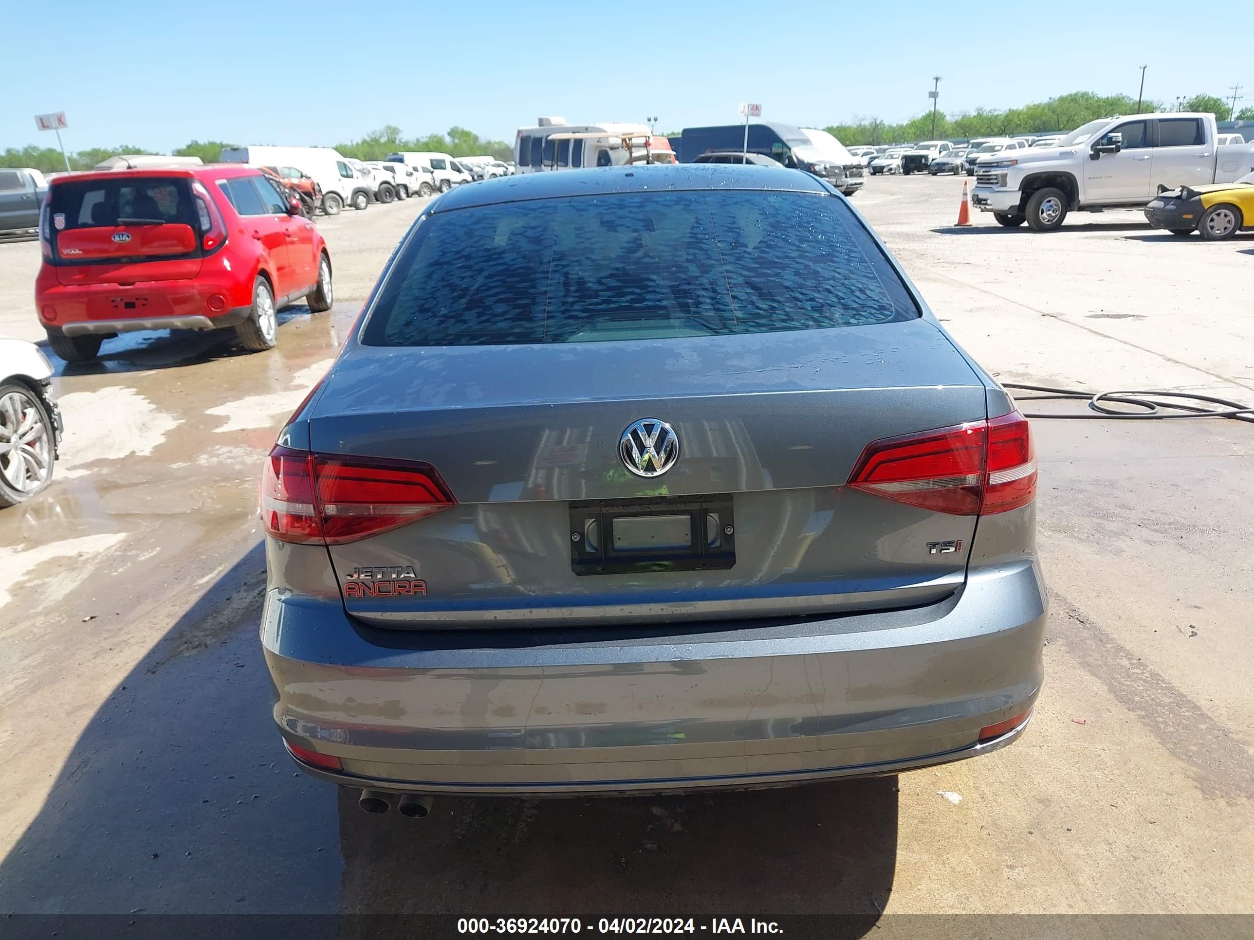 Photo 15 VIN: 3VW2B7AJ0HM329757 - VOLKSWAGEN JETTA 