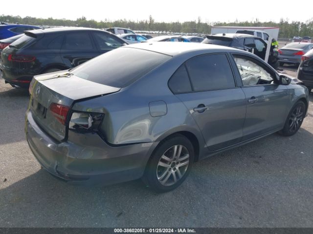 Photo 3 VIN: 3VW2B7AJ0JM220513 - VOLKSWAGEN JETTA 