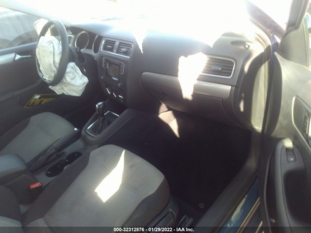 Photo 4 VIN: 3VW2B7AJ1JM259465 - VOLKSWAGEN JETTA 