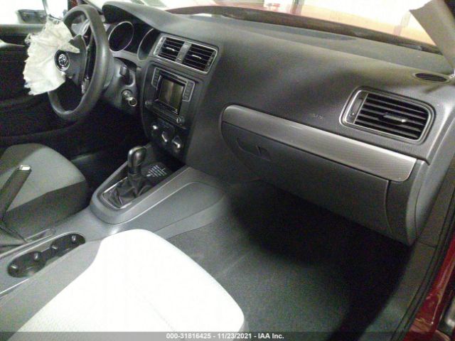 Photo 4 VIN: 3VW2B7AJ3HM228339 - VOLKSWAGEN JETTA 