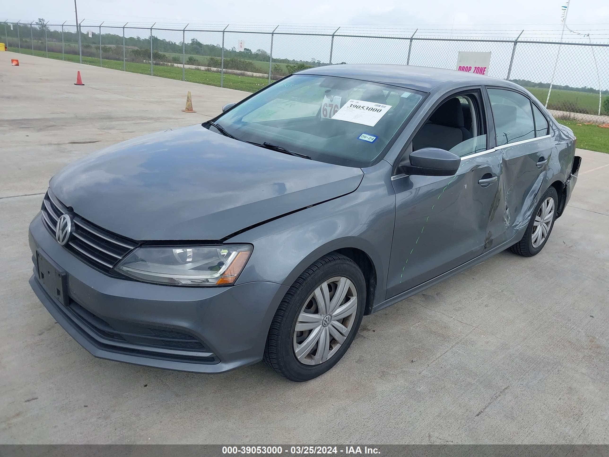 Photo 1 VIN: 3VW2B7AJ3HM404483 - VOLKSWAGEN JETTA 