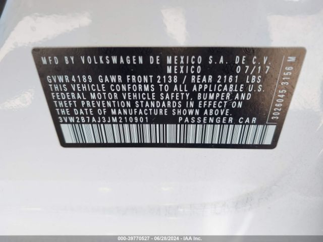 Photo 8 VIN: 3VW2B7AJ3JM210901 - VOLKSWAGEN JETTA 