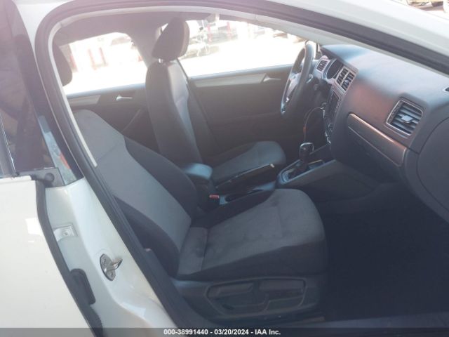 Photo 4 VIN: 3VW2B7AJ5HM277445 - VOLKSWAGEN JETTA 