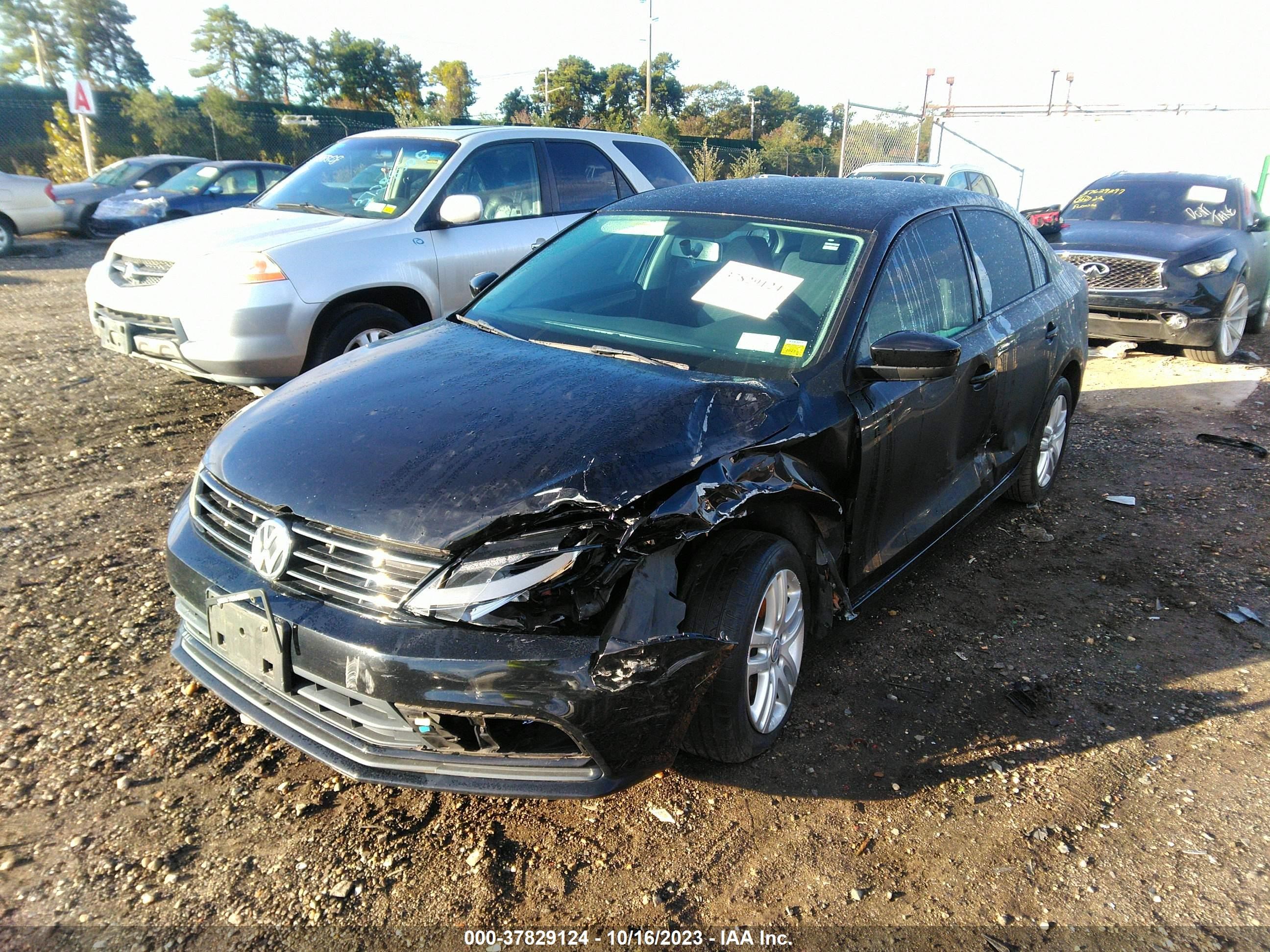 Photo 5 VIN: 3VW2B7AJ5JM204971 - VOLKSWAGEN JETTA 