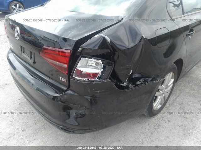 Photo 5 VIN: 3VW2B7AJ5JM256147 - VOLKSWAGEN JETTA 