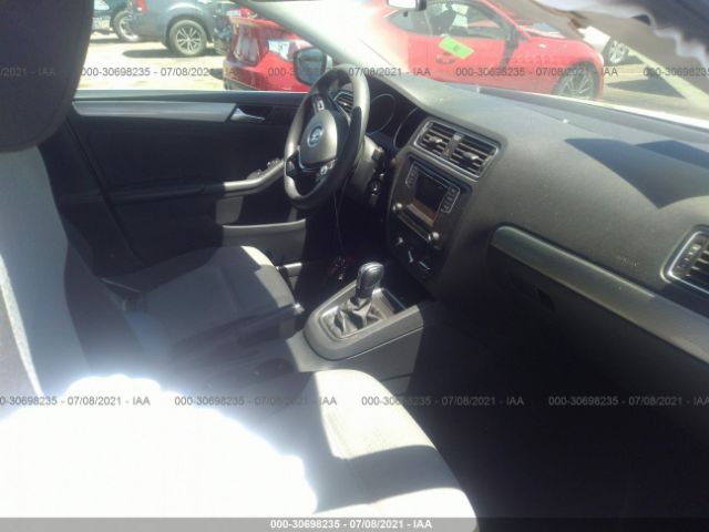 Photo 4 VIN: 3VW2B7AJ7HM389812 - VOLKSWAGEN JETTA 