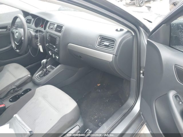 Photo 4 VIN: 3VW2B7AJ7HM392354 - VOLKSWAGEN JETTA 