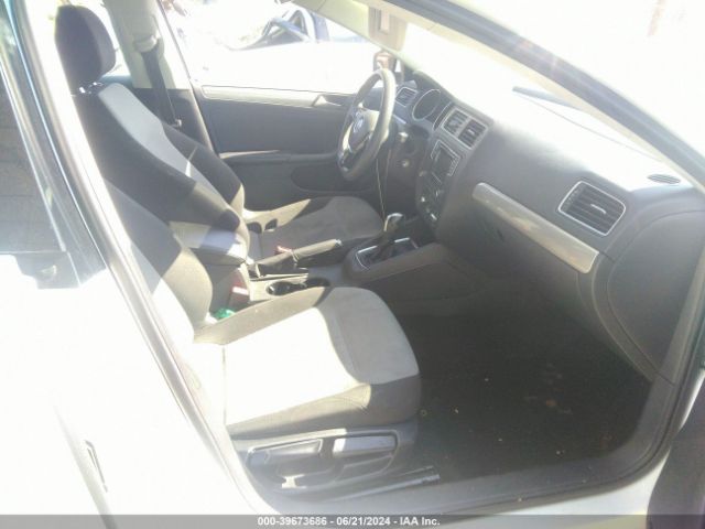 Photo 4 VIN: 3VW2B7AJ7HM400145 - VOLKSWAGEN JETTA 