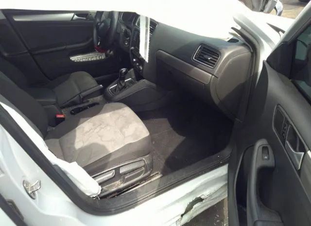 Photo 4 VIN: 3VW2B7AJ7JM262600 - VOLKSWAGEN JETTA 