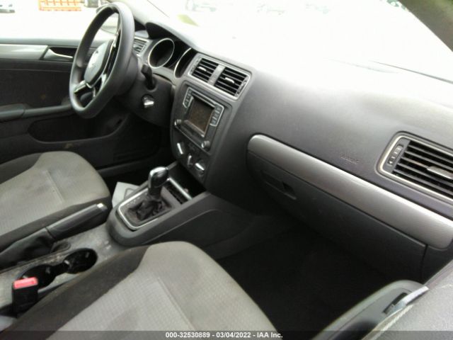 Photo 4 VIN: 3VW2B7AJ8JM215673 - VOLKSWAGEN JETTA 