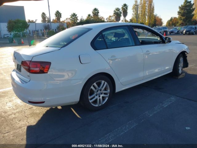 Photo 3 VIN: 3VW2B7AJ8JM230576 - VOLKSWAGEN JETTA 