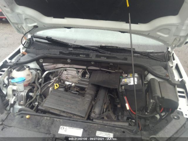 Photo 9 VIN: 3VW2B7AJ9HM258199 - VOLKSWAGEN JETTA 