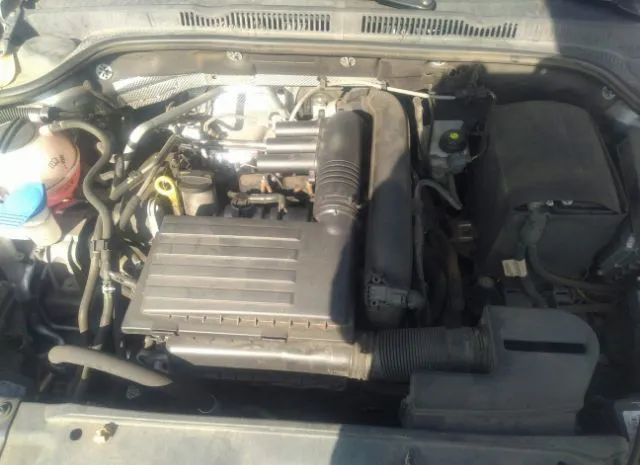 Photo 9 VIN: 3VW2B7AJ9HM372882 - VOLKSWAGEN JETTA 