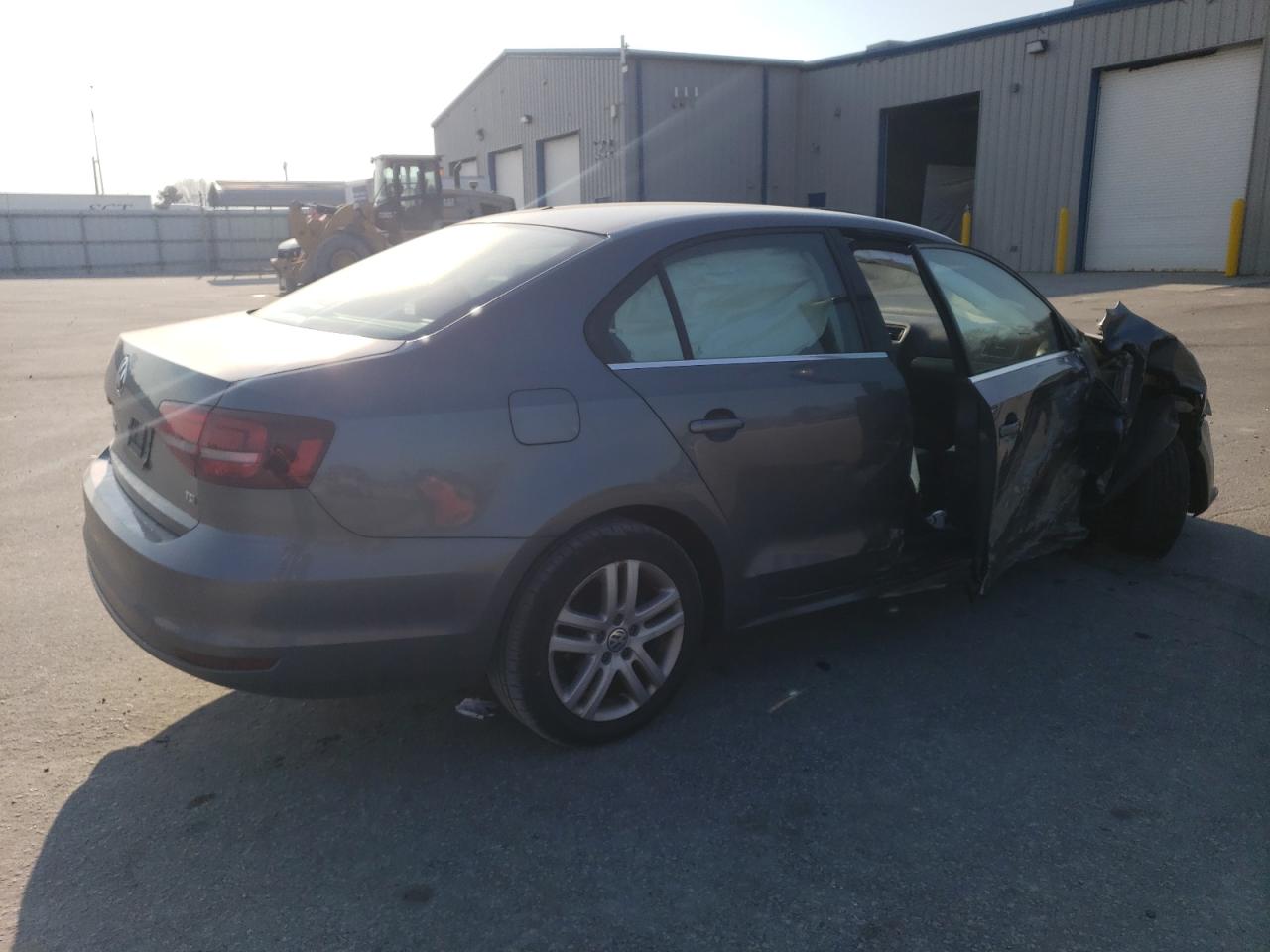 Photo 2 VIN: 3VW2B7AJ9HM379492 - VOLKSWAGEN JETTA 