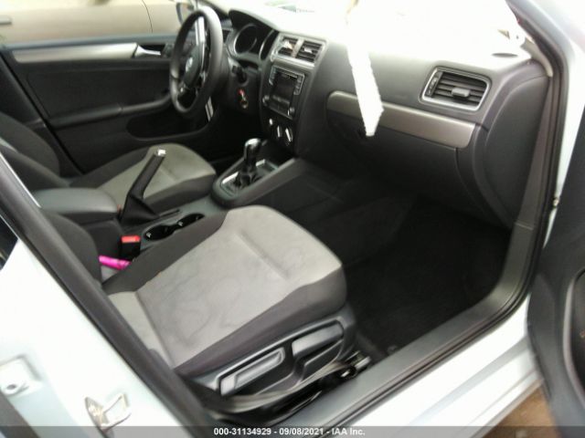 Photo 4 VIN: 3VW2B7AJ9JM260587 - VOLKSWAGEN JETTA 