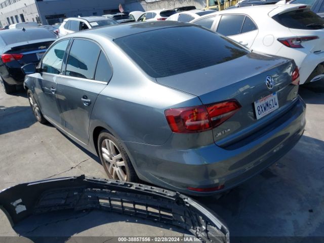 Photo 2 VIN: 3VW2B7AJXHM231819 - VOLKSWAGEN JETTA 