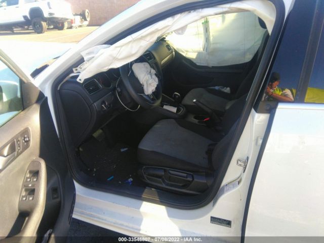 Photo 4 VIN: 3VW2B7AJXHM398892 - VOLKSWAGEN JETTA 