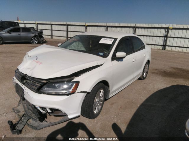 Photo 1 VIN: 3VW2B7AJXJM234757 - VOLKSWAGEN JETTA 