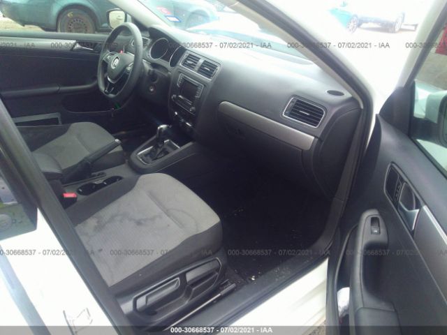 Photo 4 VIN: 3VW2B7AJXJM254393 - VOLKSWAGEN JETTA 