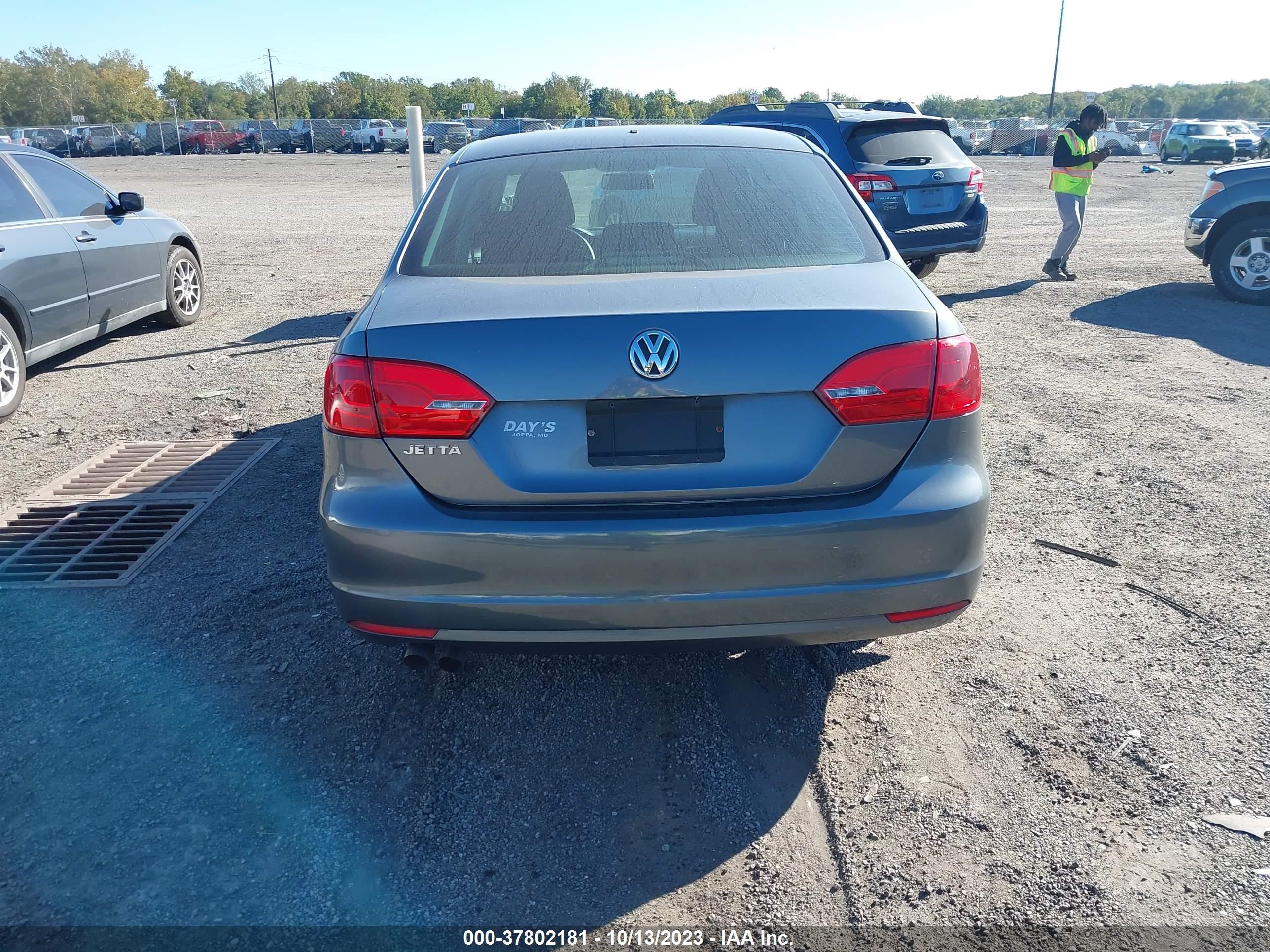 Photo 15 VIN: 3VW2K7AJ0DM307512 - VOLKSWAGEN JETTA 