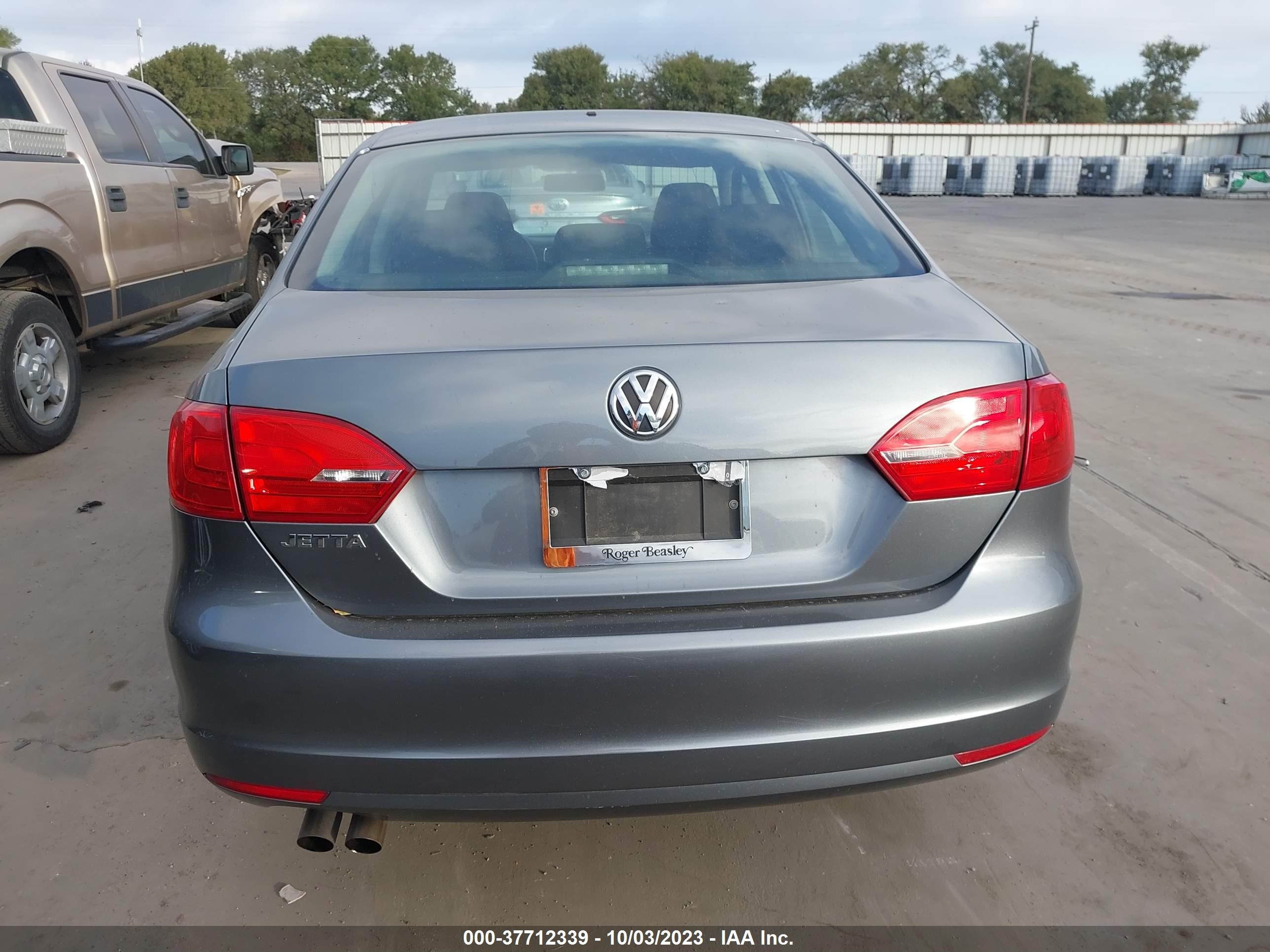 Photo 15 VIN: 3VW2K7AJ0EM256014 - VOLKSWAGEN JETTA 