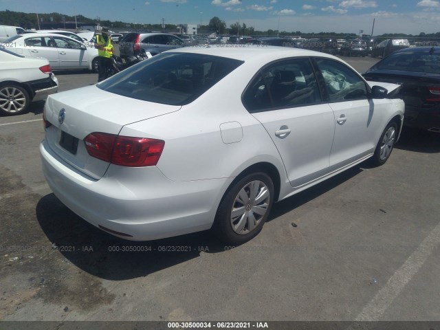 Photo 3 VIN: 3VW2K7AJ0EM388318 - VOLKSWAGEN JETTA 