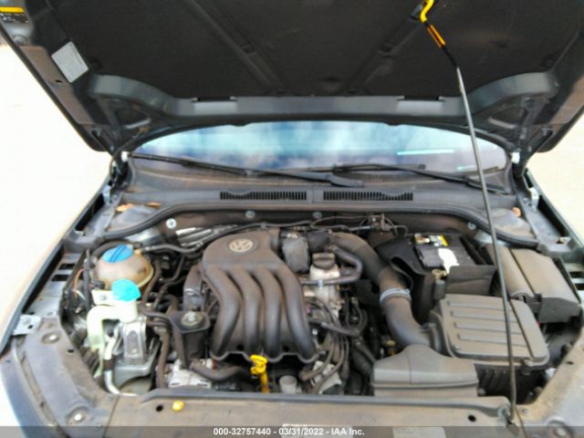 Photo 9 VIN: 3VW2K7AJ0FM341632 - VOLKSWAGEN JETTA SEDAN 