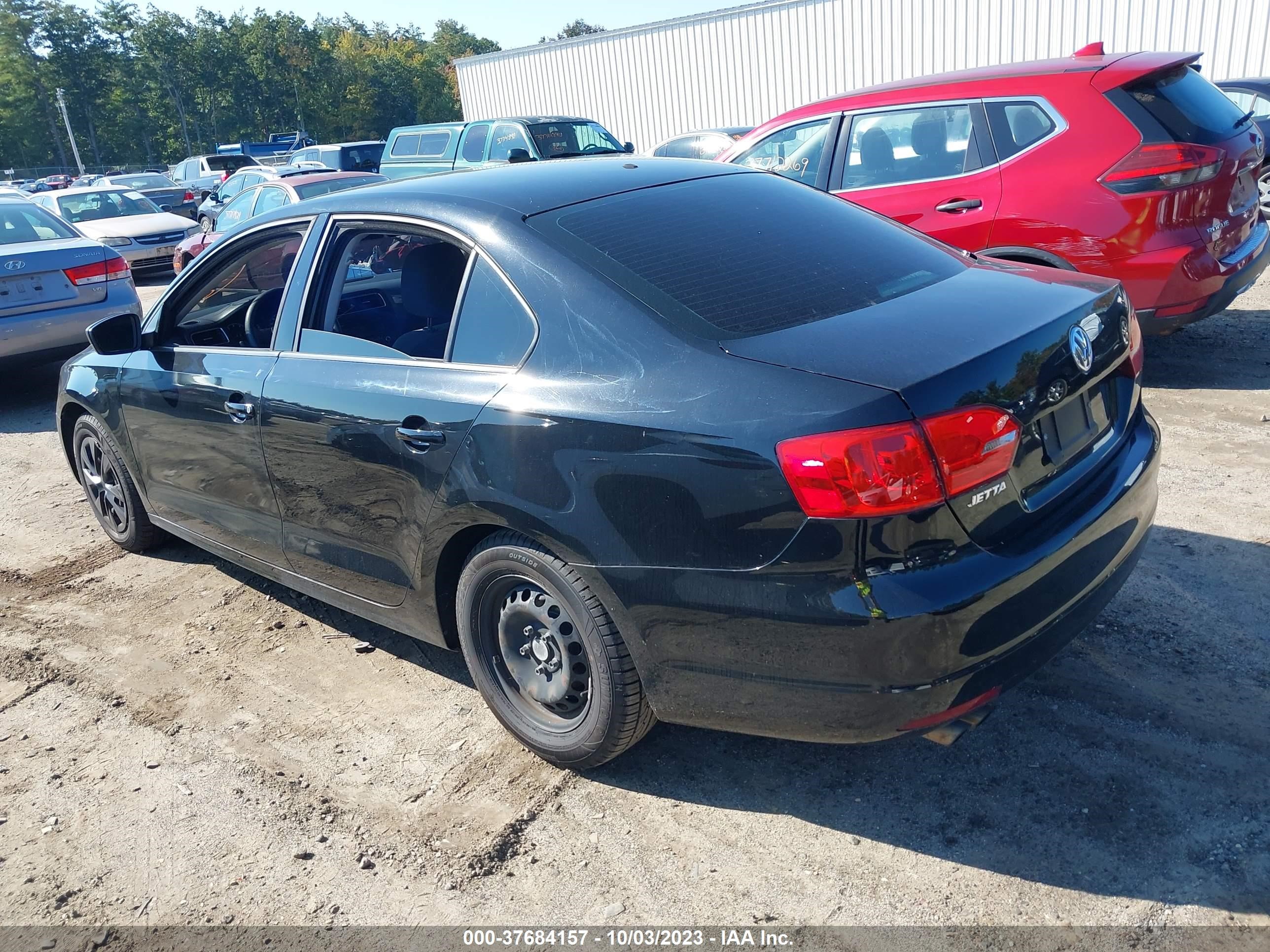 Photo 2 VIN: 3VW2K7AJ1EM385668 - VOLKSWAGEN JETTA 