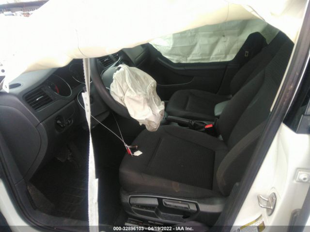 Photo 4 VIN: 3VW2K7AJ1FM265998 - VOLKSWAGEN JETTA SEDAN 