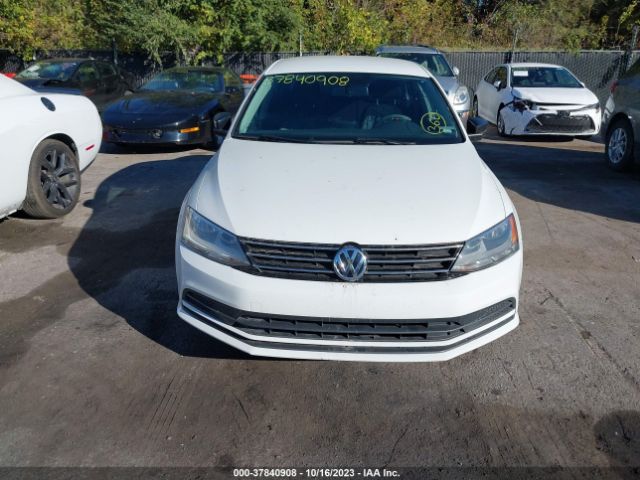 Photo 5 VIN: 3VW2K7AJ1FM424728 - VOLKSWAGEN JETTA SEDAN 