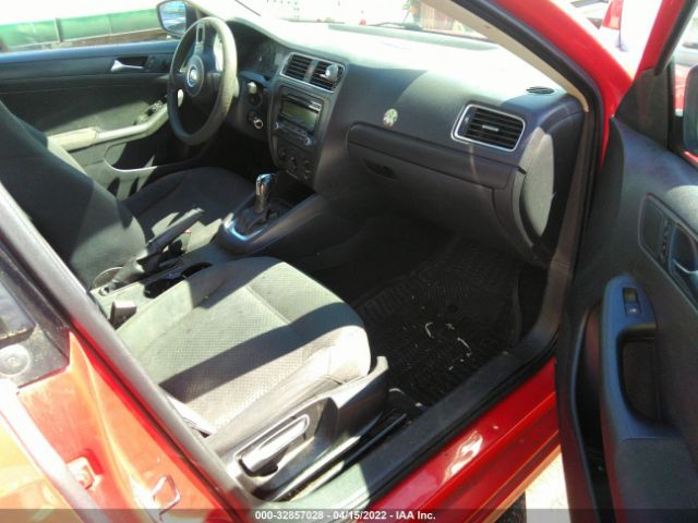 Photo 4 VIN: 3VW2K7AJ2BM091790 - VOLKSWAGEN JETTA SEDAN 