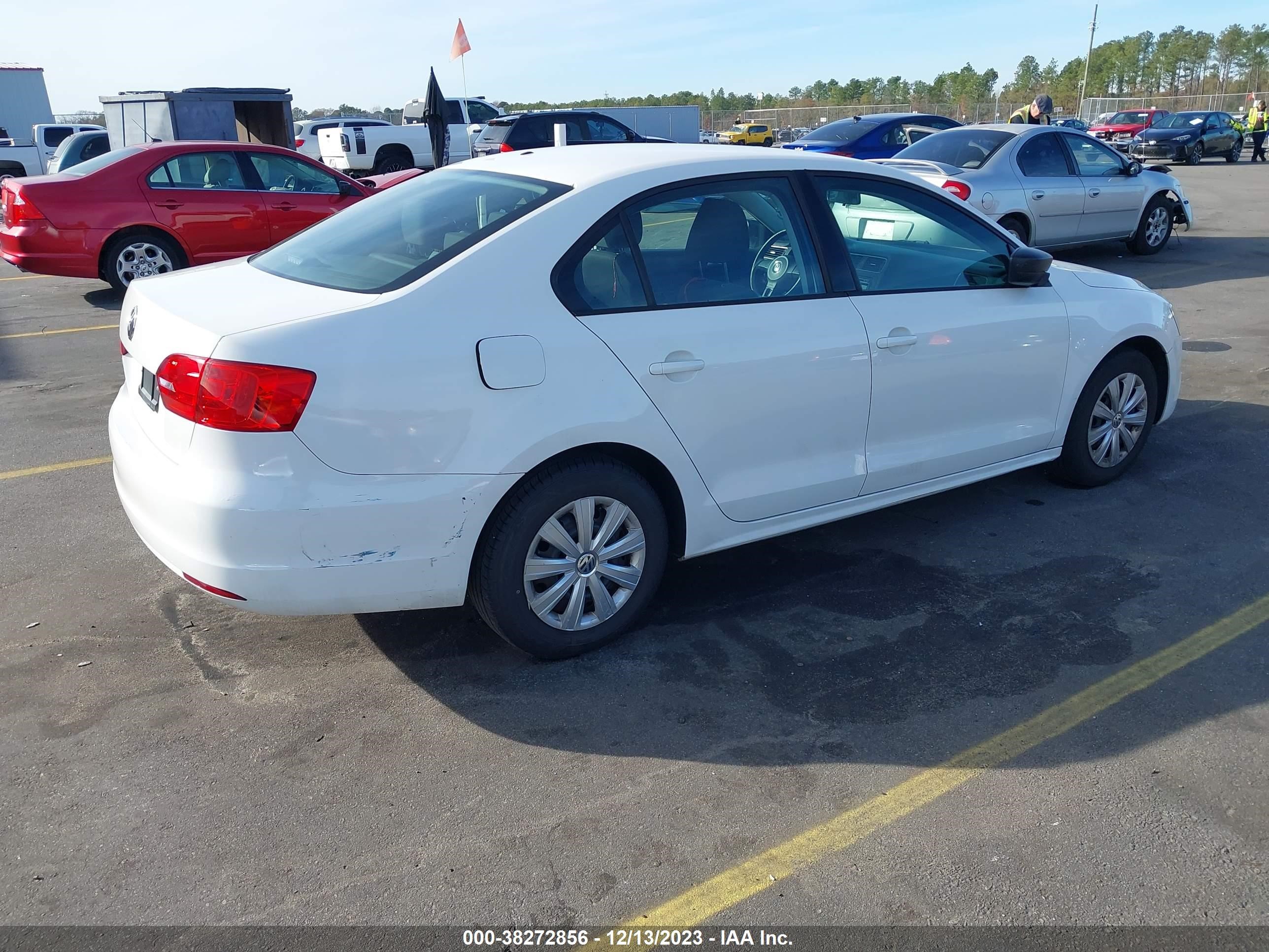 Photo 3 VIN: 3VW2K7AJ2DM412696 - VOLKSWAGEN JETTA 