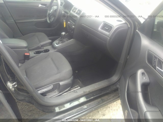 Photo 4 VIN: 3VW2K7AJ2EM377689 - VOLKSWAGEN JETTA SEDAN 